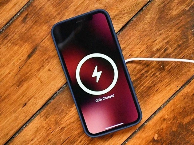 泰兴苹果手机维修分享iPhone 12可以随便充电吗 